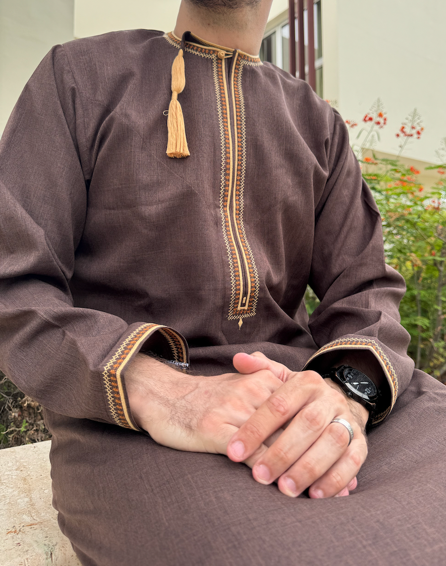 مرجان قميص عماني