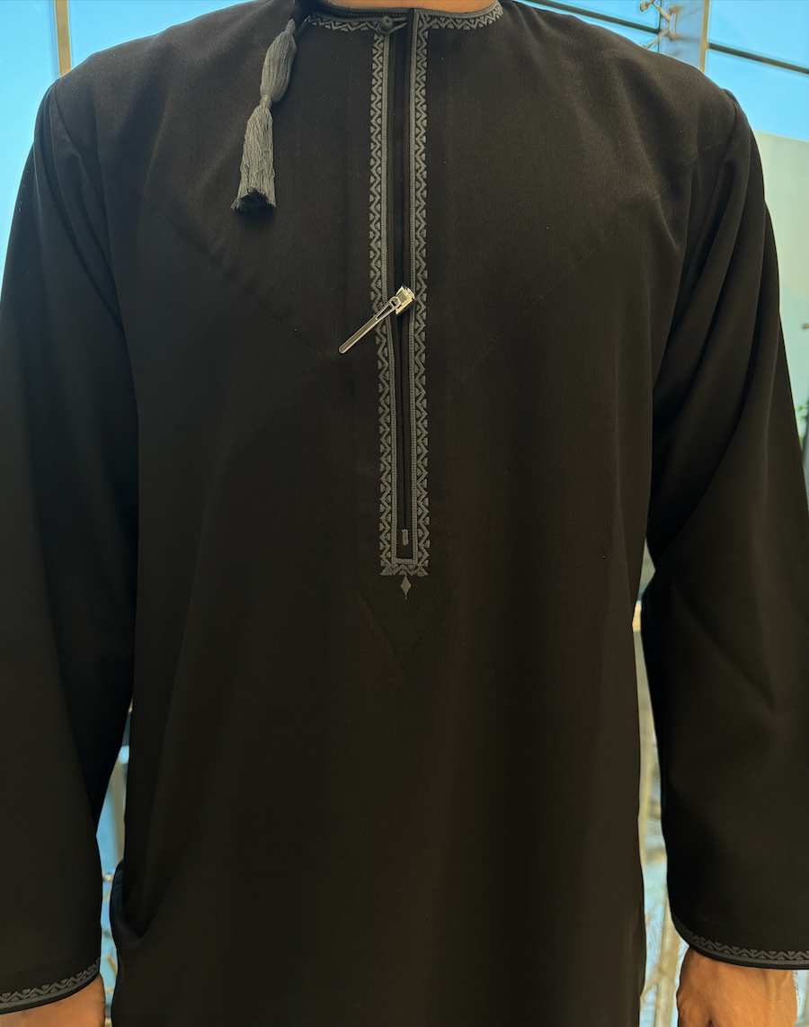 زفير قميص عماني
