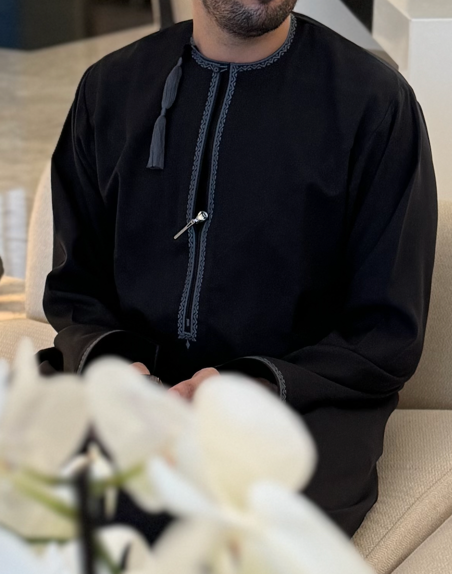 زفير قميص عماني